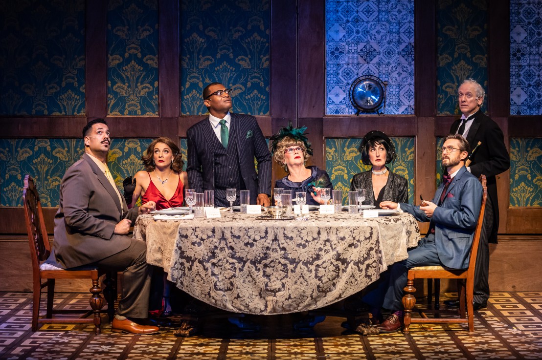 Review: CLUE at Mercury Theater&nbsp;Chicago