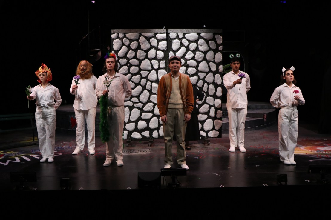 Review: Porchlight Revisits THE APPLE&nbsp;TREE