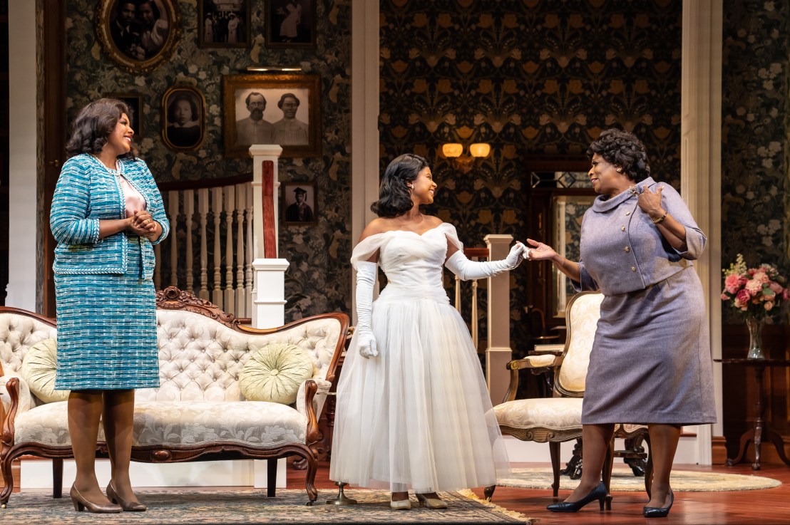 Review: THE NACIREMA SOCIETY at Goodman&nbsp;Theatre
