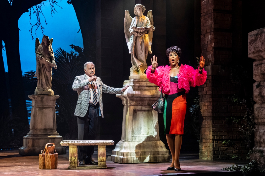 Review: MIDNIGHT IN THE GARDEN OF GOOD AND EVIL at Goodman Theatre