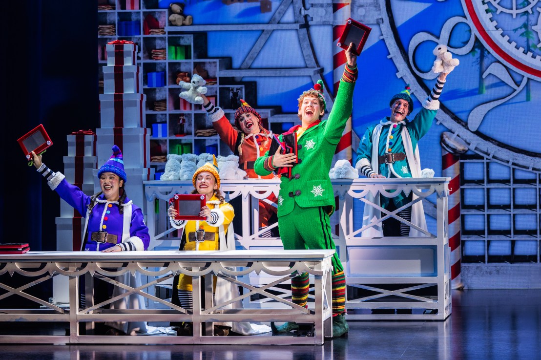 Review: ELF THE MUSICAL National Tour Presented by Broadway In&nbsp;Chicago